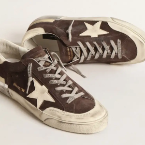 GOLDEN GOOSE SUPERSTAR